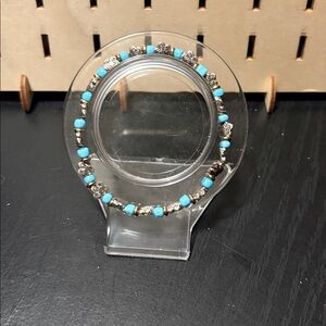 Handcrafted flower beaded bracelet